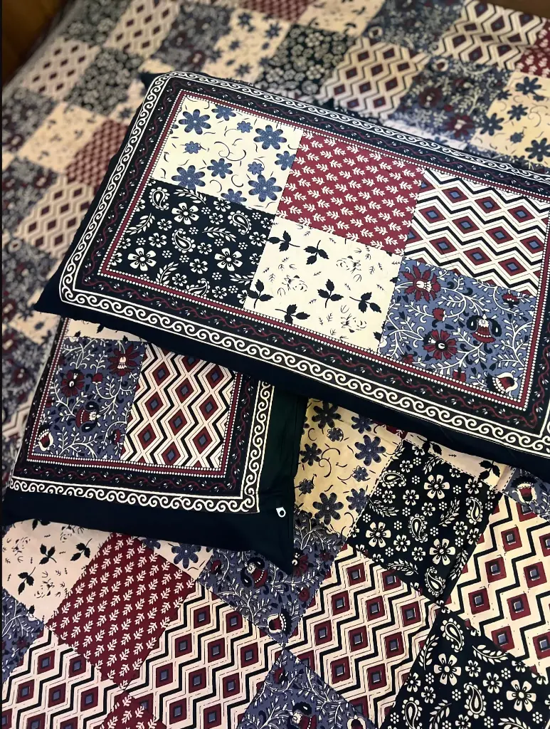 Buti Jaal - Cotton Bedsheets